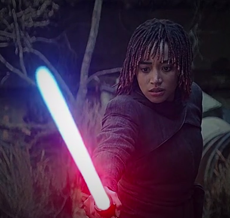 Osha bleeding a lightsaber crystal